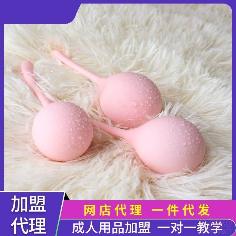 ŮߡTINA呟  СʰƷWһl